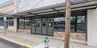 2302 Lee Street Gallery 1