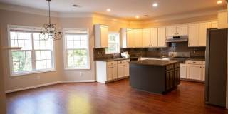 Stunning Willoughby Park Home Gallery 1