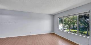 906 Twin Lakes Dr 906 Twin Lakes Dr Gallery 9