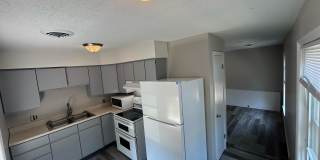 103 East Sangamon Street - 4 Gallery 1