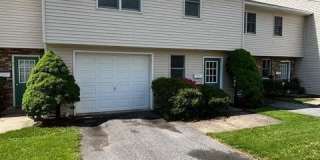 75 ROCKEY Lane Gallery 1