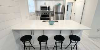 7813 North Lagoon Drive Gallery 9