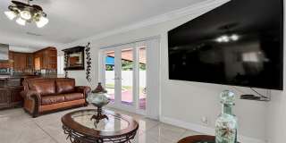 19102 NW 33rd Pl Gallery 15