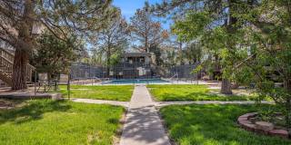 University Hills 2 bedroom and 1.5 Bath Gallery 18