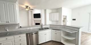 Gorgeous Home For Rent Gallery 5