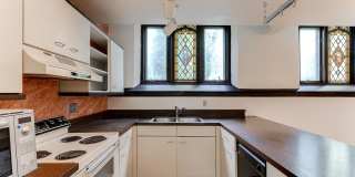 2 Bed | 1.5 Bath | Converted Church Condo in the heart of Selby/Dale neighborhood Gallery 5