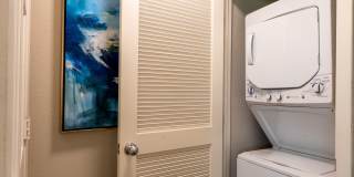 La Terraza Gallery 13