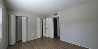 ** HALF OFF 1ST MONTH'S RENT WITH 13 MONTH LEASE ** Gallery 7