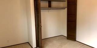 2-Bedroom 1-Bathroom Duplex off Gilham Gallery 11