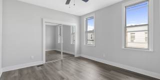 2418 North 16th Street Gallery 20