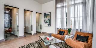 The Alton Gallery 24