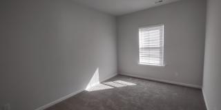 Beautiful Townhouse located in the McEwen Village! Gallery 14