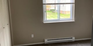 112 Gluck St Apt B Gallery 4