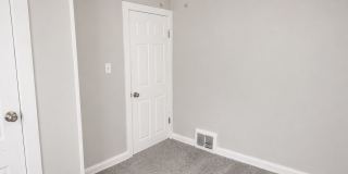 Updated Adorable 2 Bedroom Home Gallery 10