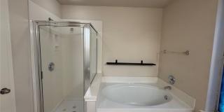 Beautiful 3 bed 2 bath house on corner lot Beautiful 3 bed 2 bath house on corner lot Gallery 12