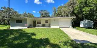 Adorable 2/1/1 nestled on an acre Gallery 1