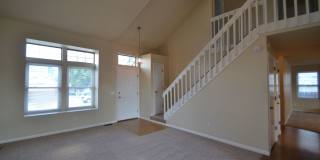 4 Bedroom Home in D20! Gallery 4
