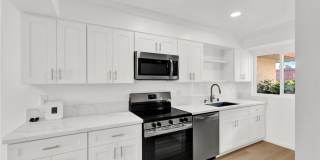 2 Bedroom Townhome in San Marcos Gallery 1