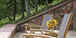 333 Faraway Road Gallery 12