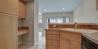 The Carillon Apartment Residences Gallery 58