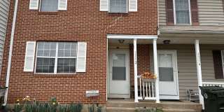 1112 Vantage Pl Gallery 1