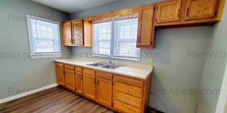 FOR RENT- 657 Dawson- Pets ok with conditions- Recent Remodel! Gallery 5