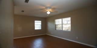 3 bedroom home with large yard on the west end! Gallery 16