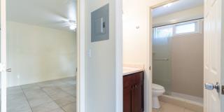 Updated 2BR/1BA/2PKG unit in Duplex (Wahiawa) Gallery 12