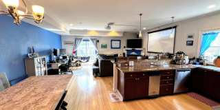 18 Knowlton St Gallery 1