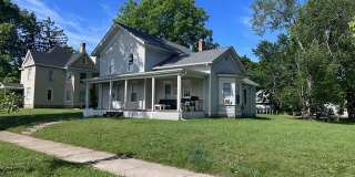 512 S. Warren* - N Gallery 1