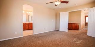 Luxurious Retreat in the Heart of Las Vegas Gallery 12