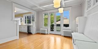 1020 15th Avenue East Gallery 23