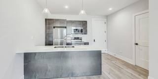 7 Van Buren St. Gallery 8