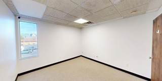 4770 Indianola Ave Gallery 13