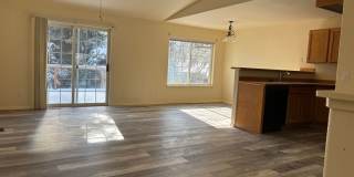 726-728 East Spokane Avenue Gallery 4