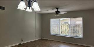 1420 SE 4th Avenue SE Gallery 9