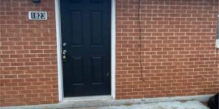 1823 North Boulevard Gallery 1