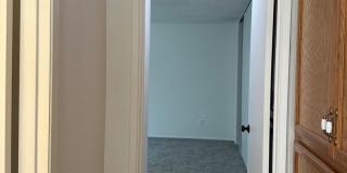 Mature dog considered. Nice home, convenient location off Placer & Wisconsin, Rdg. Gallery 25