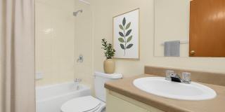 2 Bedroom Spacious Townhouse Gallery 6