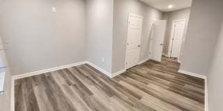 4-Bedroom Home with Private Primary Suite Near Fairmount Park Gallery 15