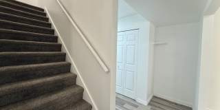 3 Bedroom Home in Holladay Available August 1st Gallery 13