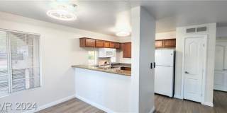 2121 BLUE BREEZE Drive Gallery 6