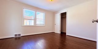 387 Quaker Lane S Gallery 4