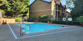 Bothell Condo  -  Pet Friendly! Gallery 20