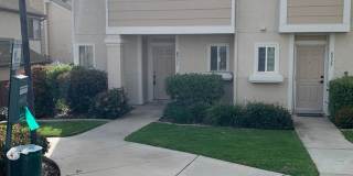 3 bedroom, 2 1/2 bath townhome located near the 125 & 94 freeway Gallery 1