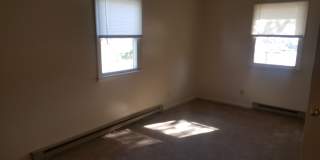 Charming Second-Floor Apartment in Havre de Grace! Gallery 13