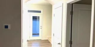 Room for Rent in 3 Bedroom Townhome at 1103 Johns Walk Way Gallery 9