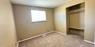 6046 S 4000 W - Duplex Gallery 15