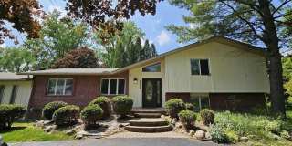 2838 Birchena Crescent Gallery 1