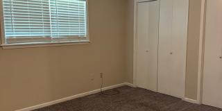 Bryan - 1 bedroom / 1 bath - duplex - fenced in area behind unit. Near 29th street. Gallery 10